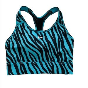 Nwt Nike Swoosh sports bra